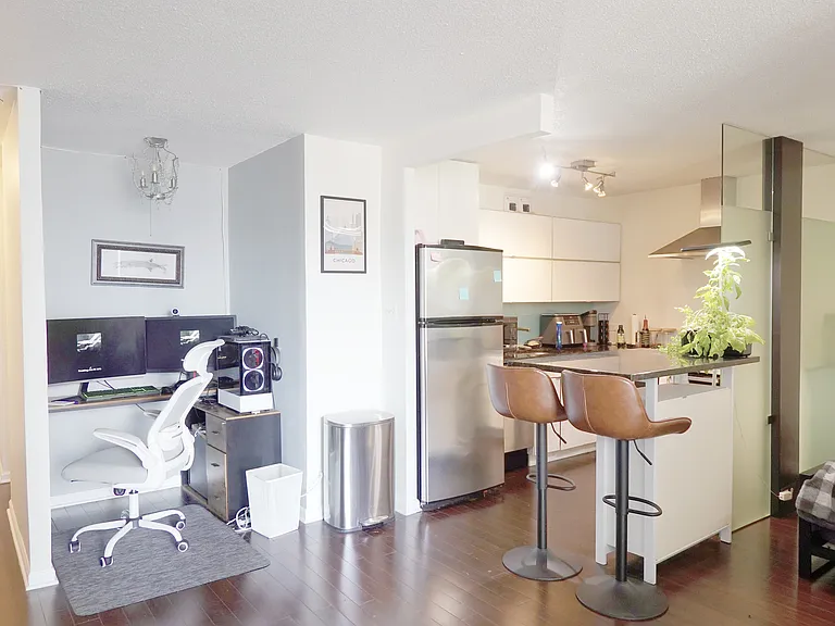 405 N Wabash Ave #705 — Photo 5