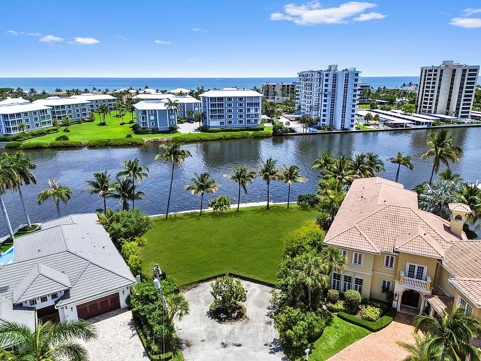 1st image of 976 Banyan Drive