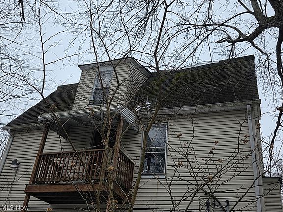 5th image of 10117 Somerset Ave