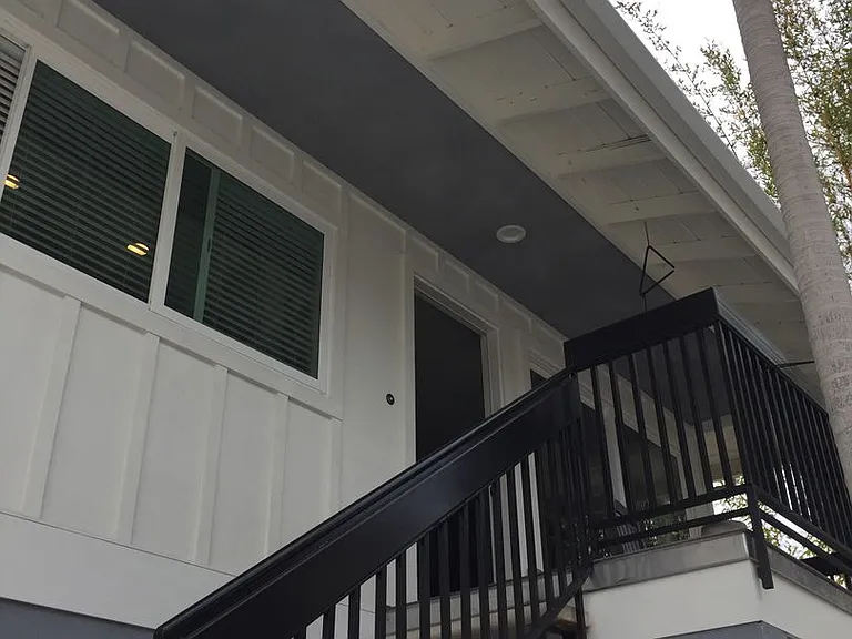 1505 Palm Ave — Photo 6