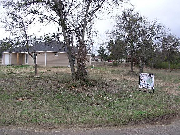 4th image of 4420 Kenny Dr