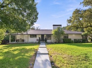 1805 Ems Rd E, Fort Worth, TX 76116