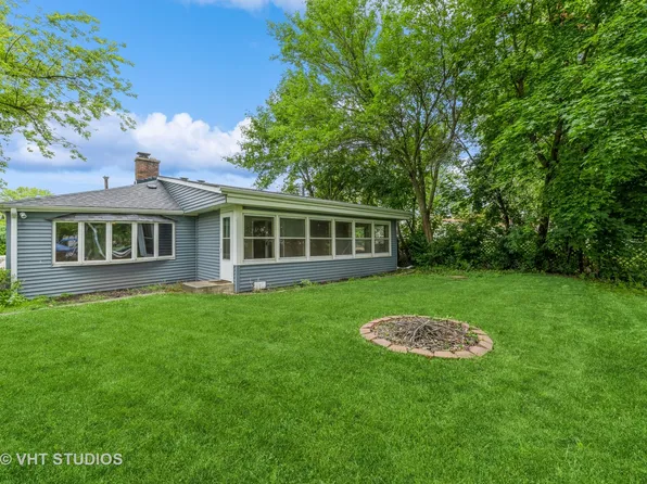 26177 W Heart O Lakes Blvd, Antioch, IL 60002