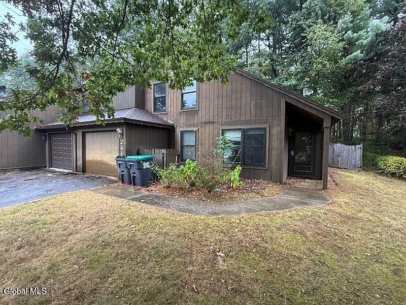 2nd image of 241 Thimbleberry Road