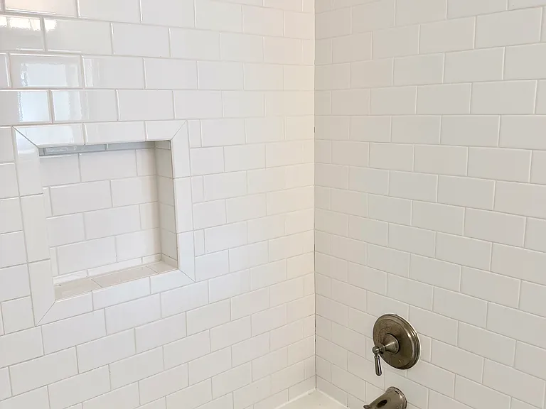 780 Meadowland Dr #J — Photo 7