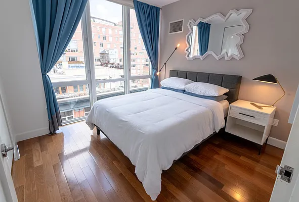 Rented by Green City Realty | media 8