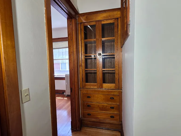 824 Columbus St #4 — Photo 19