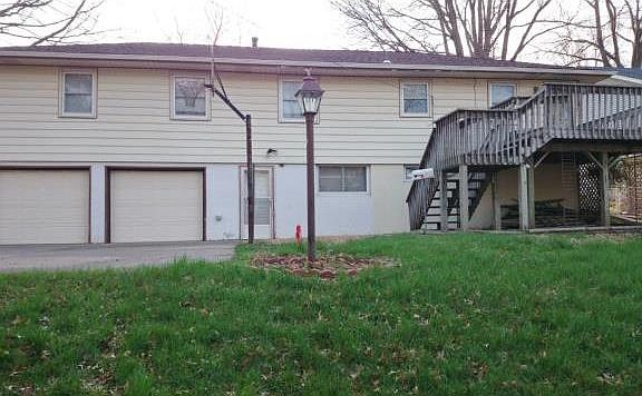4th image of 3821 S Stonewall Ave