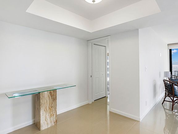 3rd image of 5550 N Ocean Dr APT 7B