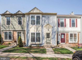 12114 Wedgeway Ct, Fairfax, VA 22033