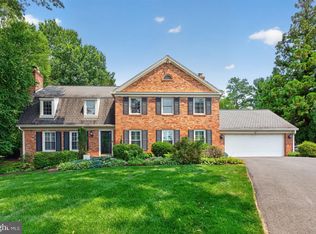 1022 Delf Dr, Mc Lean, VA 22101