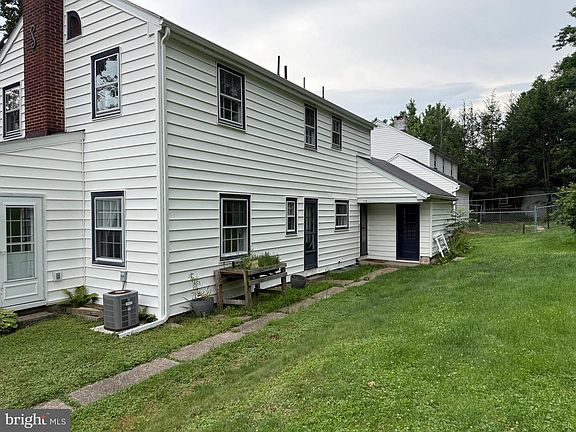 3rd image of 500 Ruskin Dr