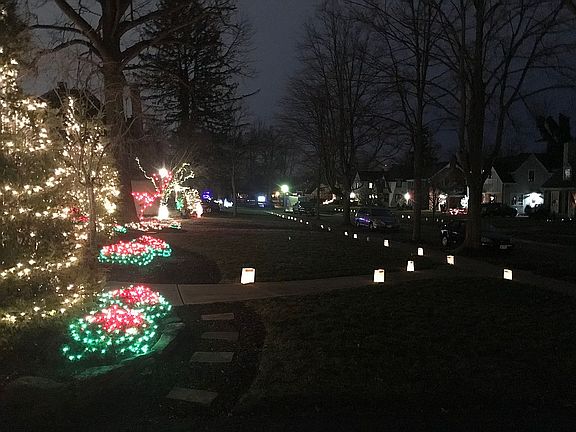 5th image of 870 Lawn Ave