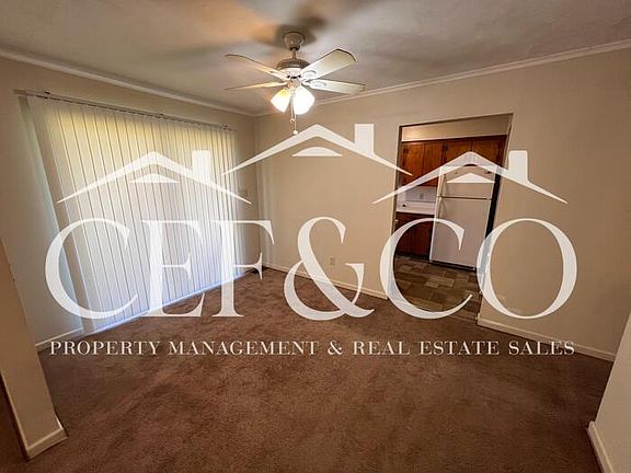 4th image of 1545 White Oak St #B
