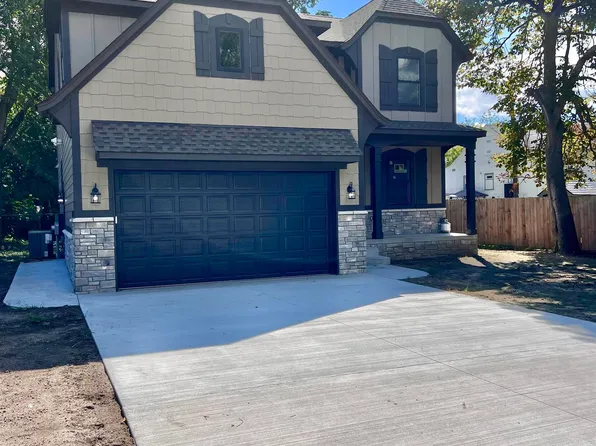 1510 Michigan St, Algonac, MI 48001