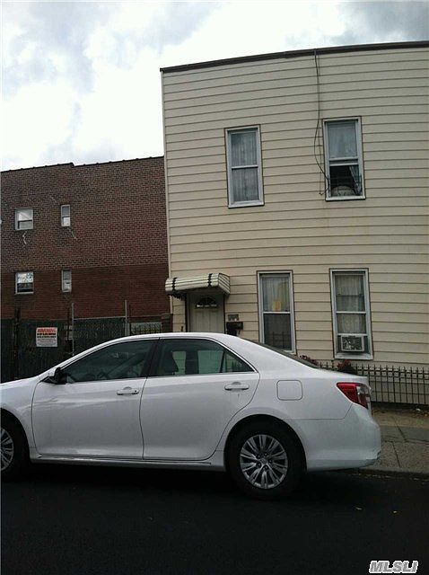 2nd image of 2390 38th St