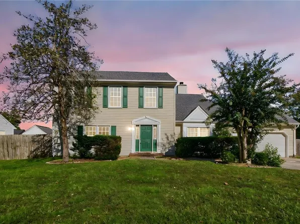 509 Lake Crest Dr, Chesapeake, VA 23323