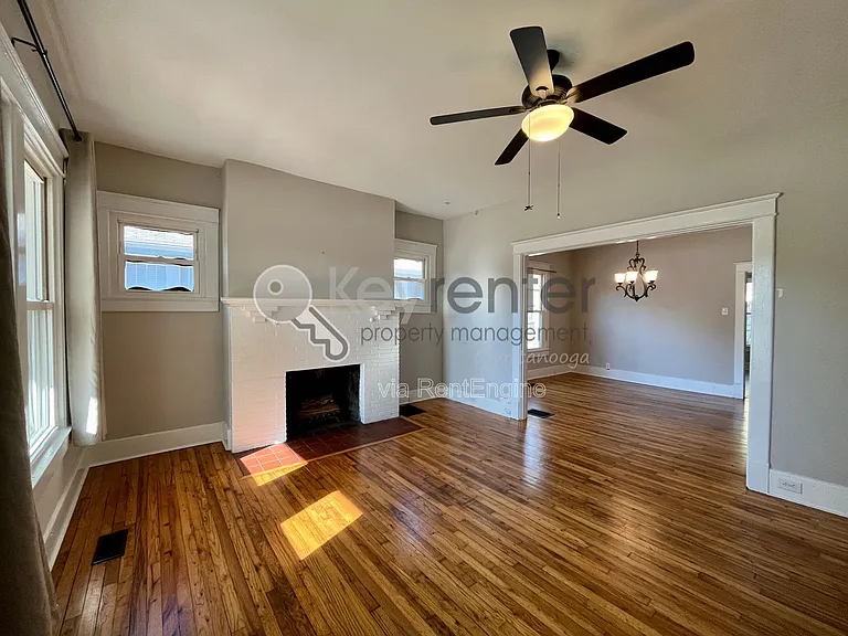 705 Barton Ave — Photo 4