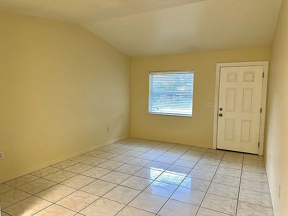 2nd image of 38314 Hampton Ave