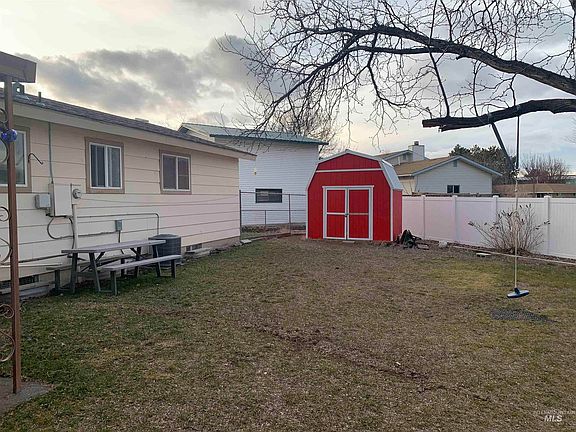 5th image of 1645 Richmond Dr