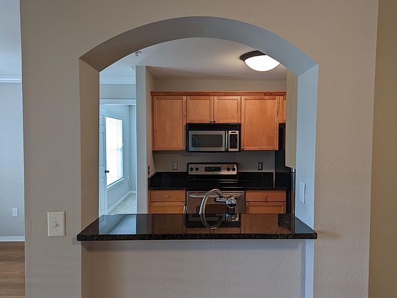 4th image of 10961 Burnt Mill Rd #1-1433