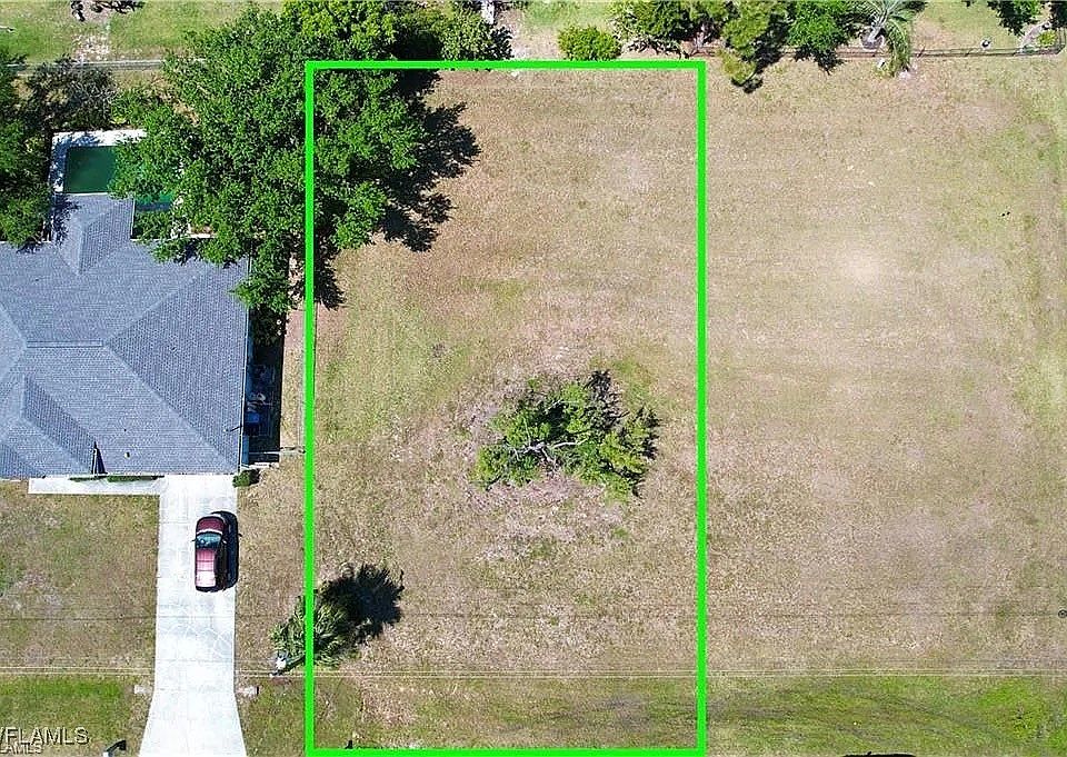 2nd image of 1540 NW 24th Pl