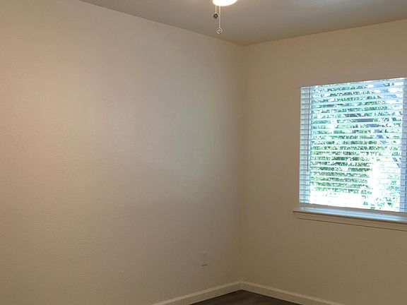 5th image of 2389 Galway Ct APT 2