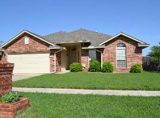 16004 Vicki Dr, Oklahoma City, OK 73170