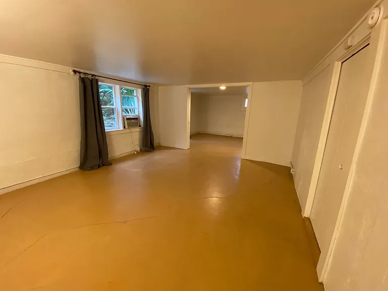 1501 West 9th Street — Photo 34
