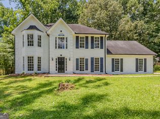 1056 Retner Dr SW, Mableton, GA 30126