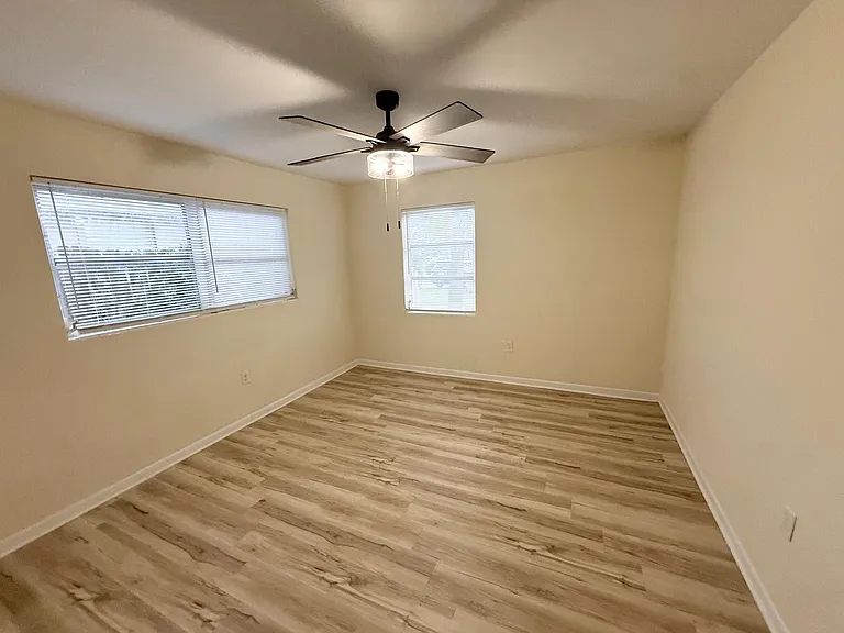713 Lembo Cir #2 — Photo 7