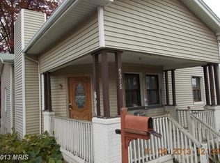 9218 Annapolis Rd, Lanham, MD 20706