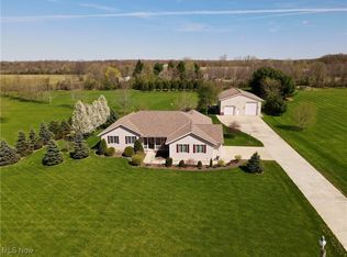 10323 Smith Rd, Litchfield, OH 44253