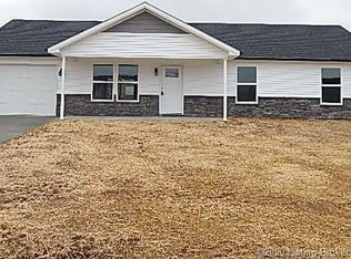 1616 Graham Blvd, Scottsburg, IN 47170