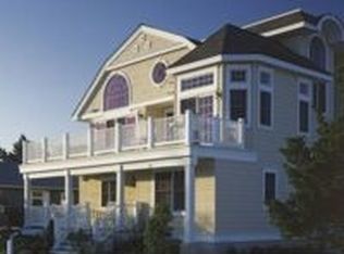 74 27th St W, Avalon, NJ 08202
