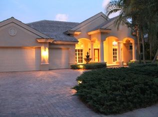 939 Cypress Cove Way, Tarpon Springs, FL 34688