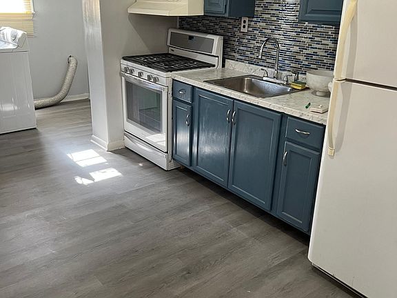 3rd image of 6350 Haverford Ave #1