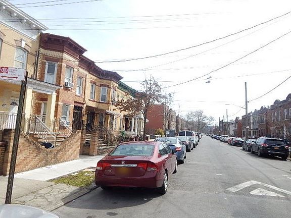 5th image of 661 Sheffield Ave