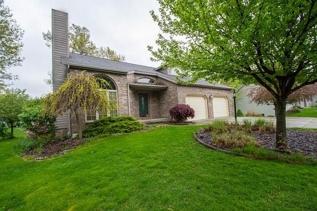 1st image of 25693 Shorewood Ct