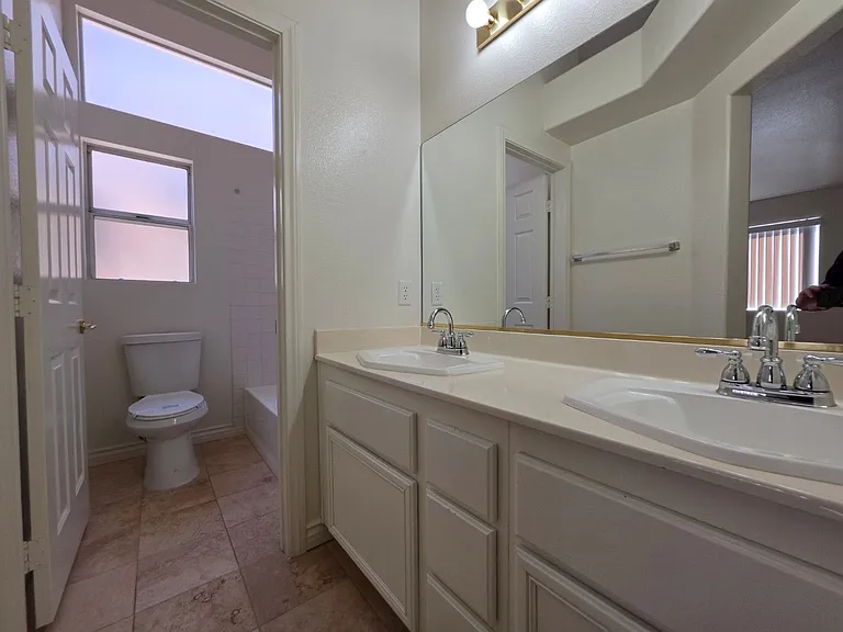 1641 Eagle Peak Way — Photo 20