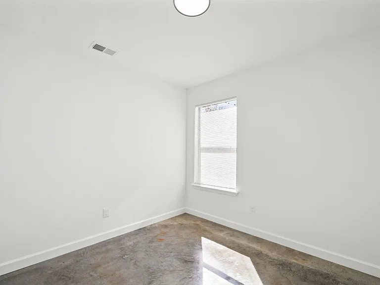 3193 Winslow Rd — Photo 14
