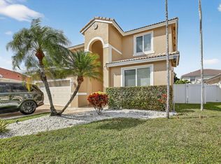 1583 SW 186th Ter, Pembroke Pines, FL 33029