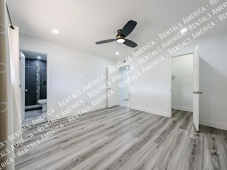 3837 W Acapulco Ln — Photo 24