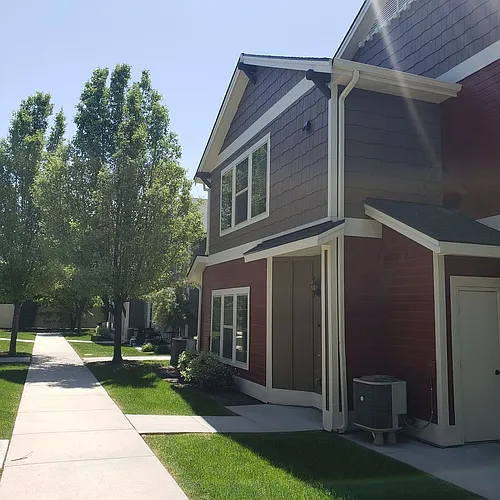 1530 W Ann Taylor St Photo 1