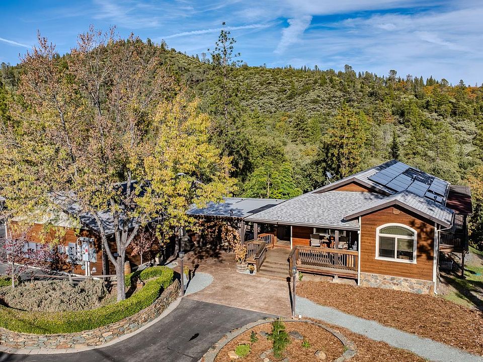 1st image of 20066 Dawn Rdg