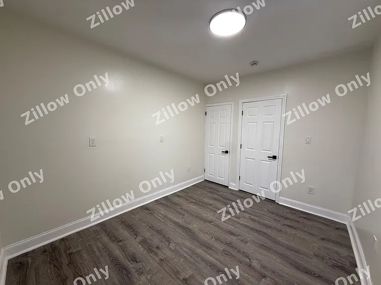 1028 Langham Ave — Photo 6