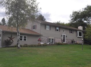 350 Peter Ave, Palmerton, PA 18071