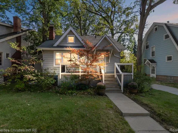 300 Wordsworth St, Ferndale, MI 48220