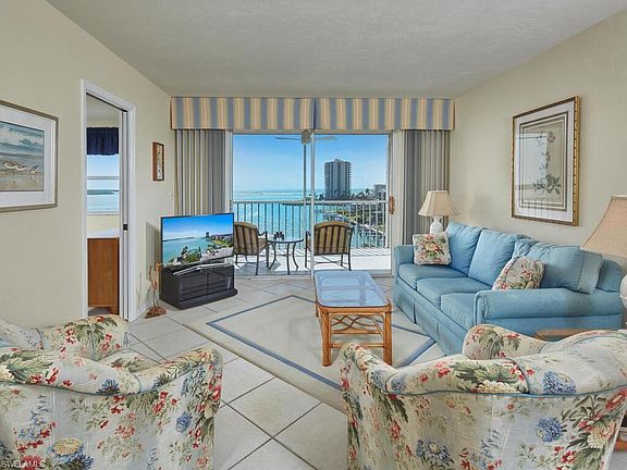 4th image of 901 Collier CT #5-704