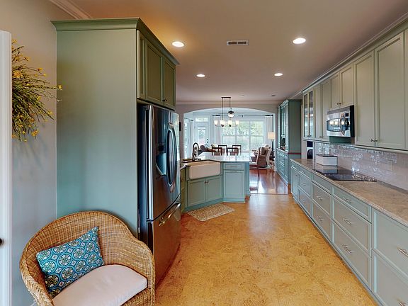 4th image of 8243 Compass Pointe East Wynd NE